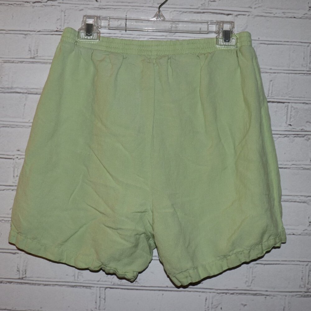 🌿 In Due Time Maternity Shorts · Women’s Small · Light Green · Linen Blend